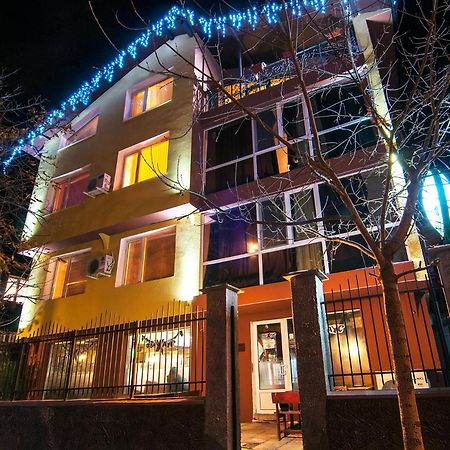 Hotel Zara Rooms Stara Zagora Esterno foto