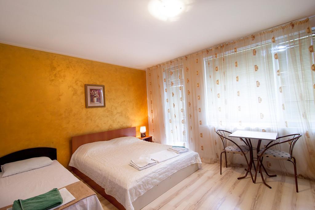 Hotel Zara Rooms Stara Zagora Esterno foto