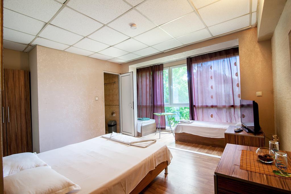 Hotel Zara Rooms Stara Zagora Esterno foto